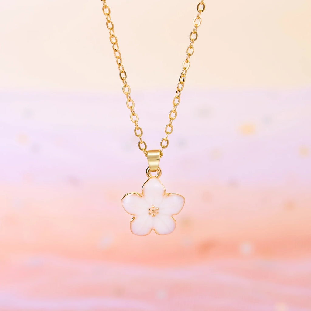 Pretty Flower Necklace