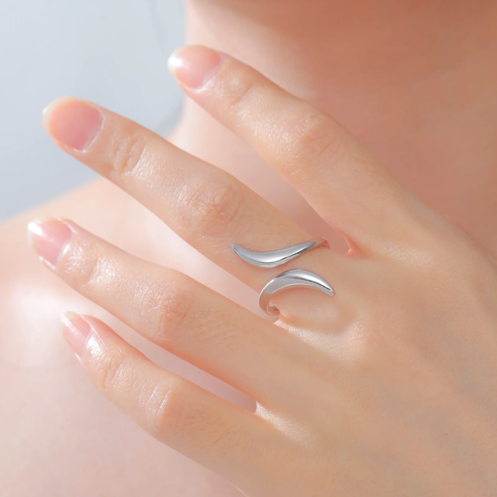Luxury Minimalist Stylish Ring